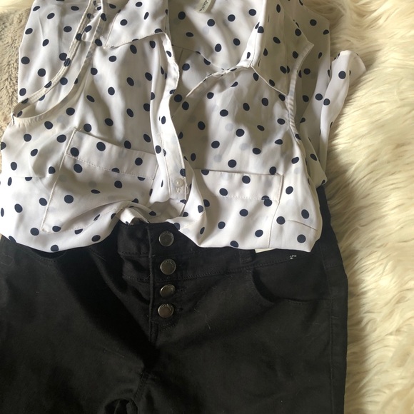 COPY - NWT Bongo high waisted black Jeans size 3 - Picture 3 of 5